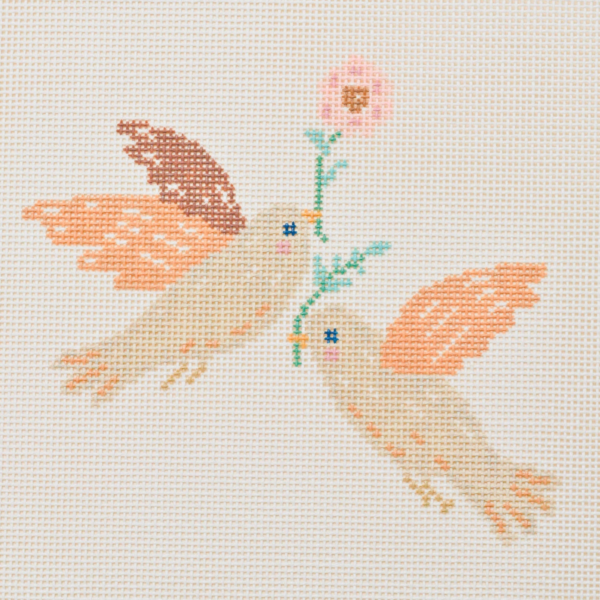 La Fete CH009 Two Turtle Doves Christmas needlepoint canvas detail