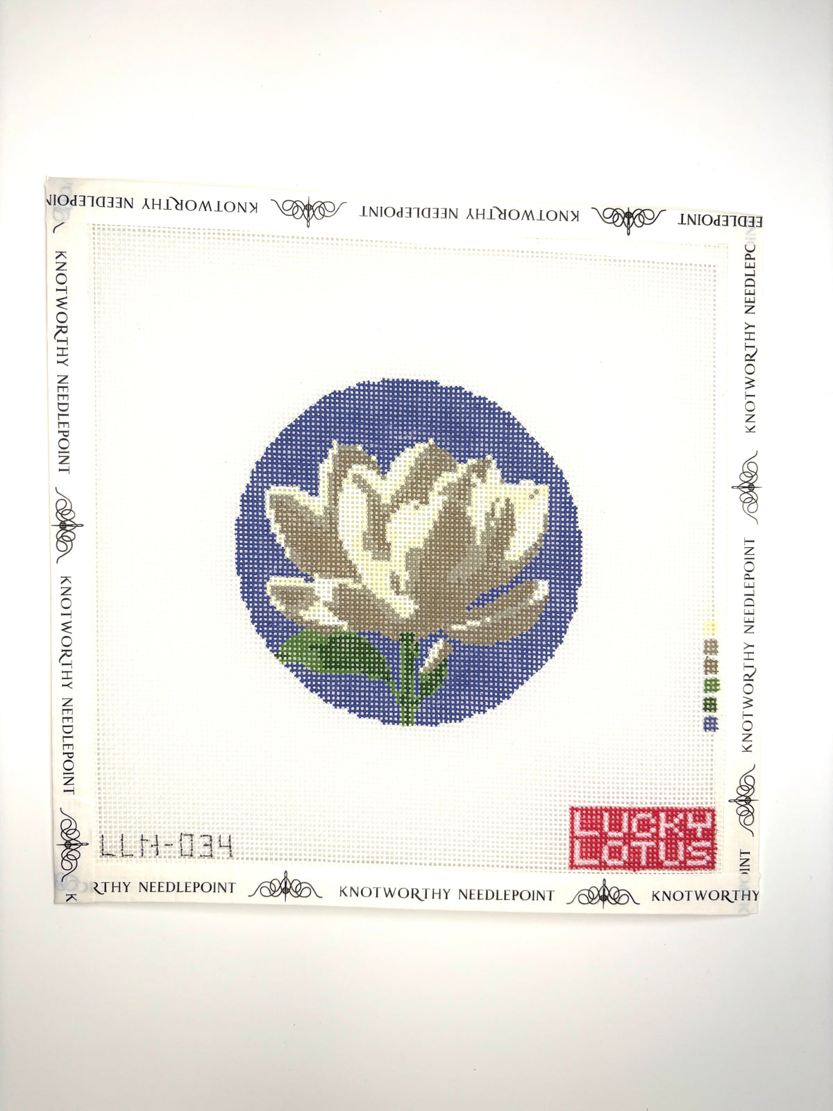 Lucky Lotus Louisiana and Mississippi Magnolia Flowers of America 4 inch round 18 mesh needlepoint canvas